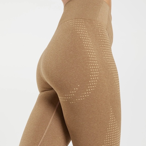 Gymshark Vital 2.0 Legging - Fawn - Picture 4 of 6